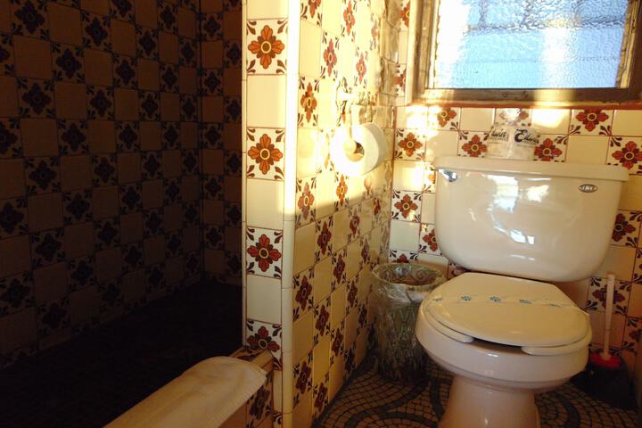 Room 307 of 413