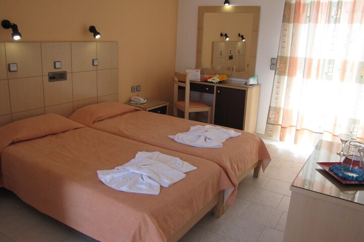 Room 7 of 56