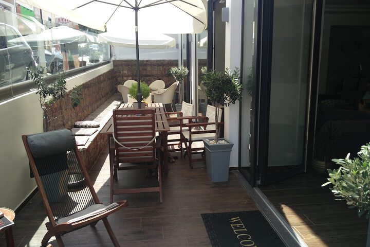 Terrace/Patio 18 of 19