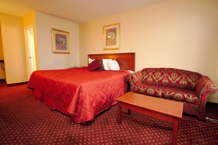 Room 10 of 95