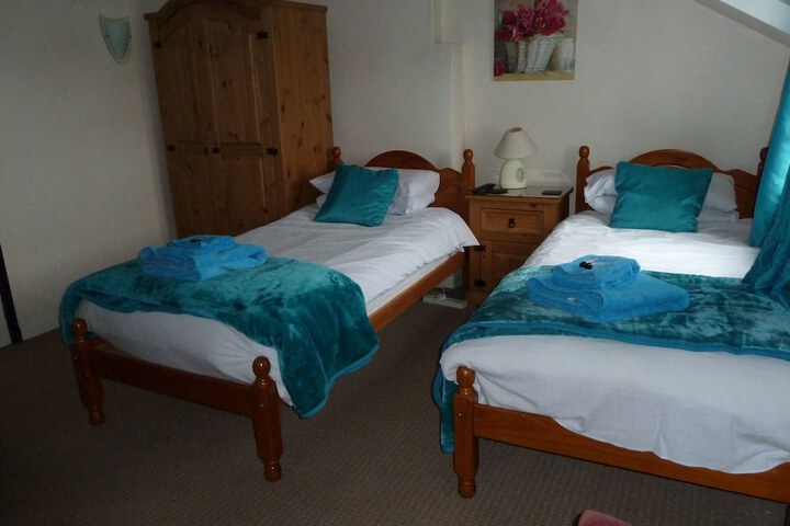Room 18 of 27