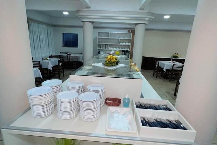 Dining 68 of 154
