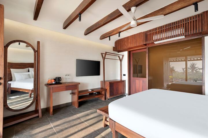 Room 45 of 188