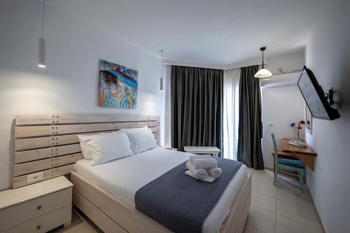 Room 21 of 297
