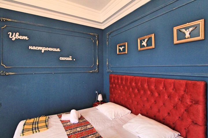 Room 24 of 66