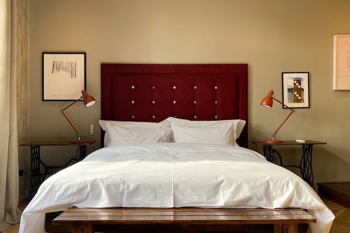 Room 7 of 42
