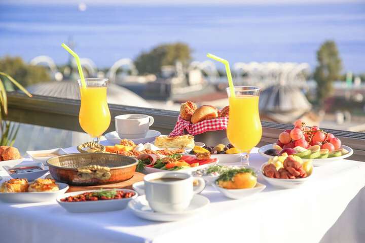 Breakfast/Coffee Service 68 of 71