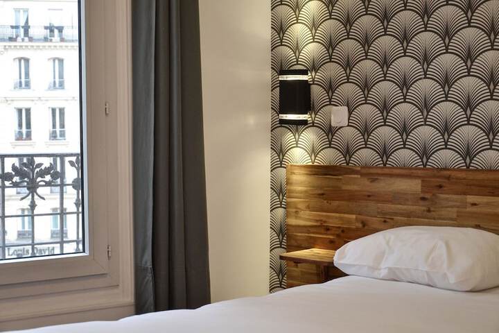 Room 34 of 116