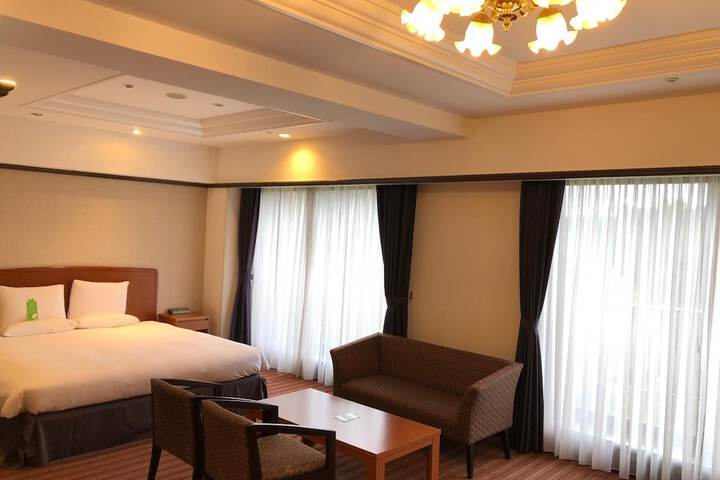 Room 15 of 75