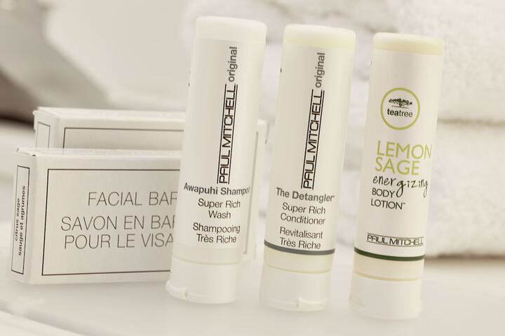 Bathroom amenities