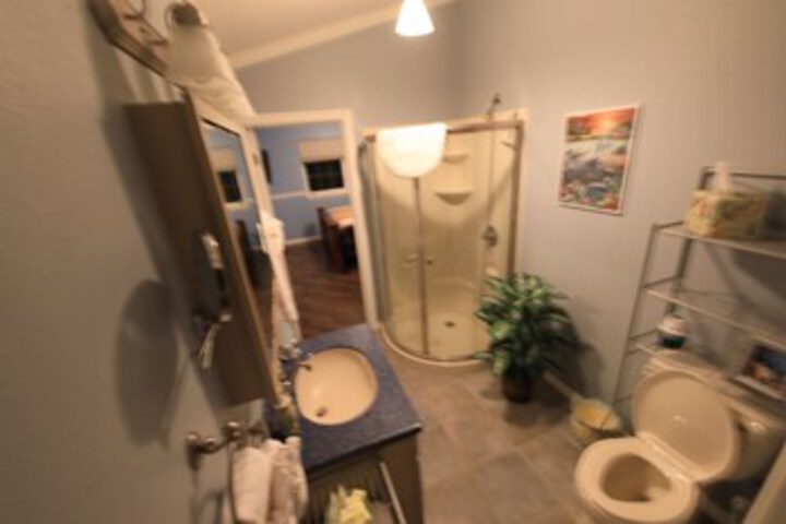 Room 16 of 68
