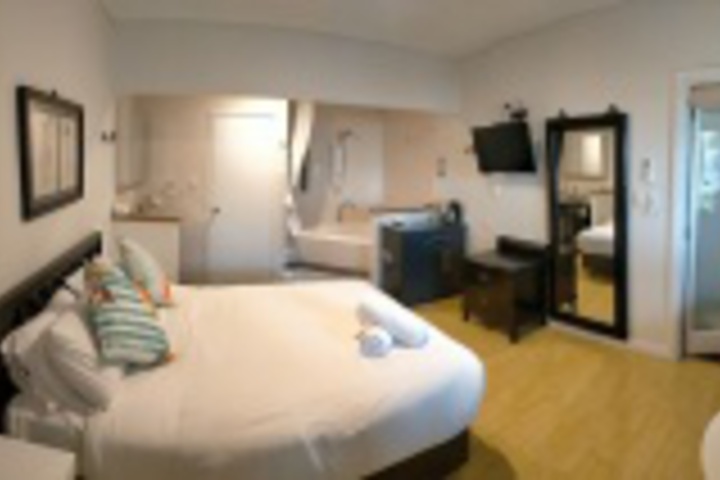 Room 306 of 420