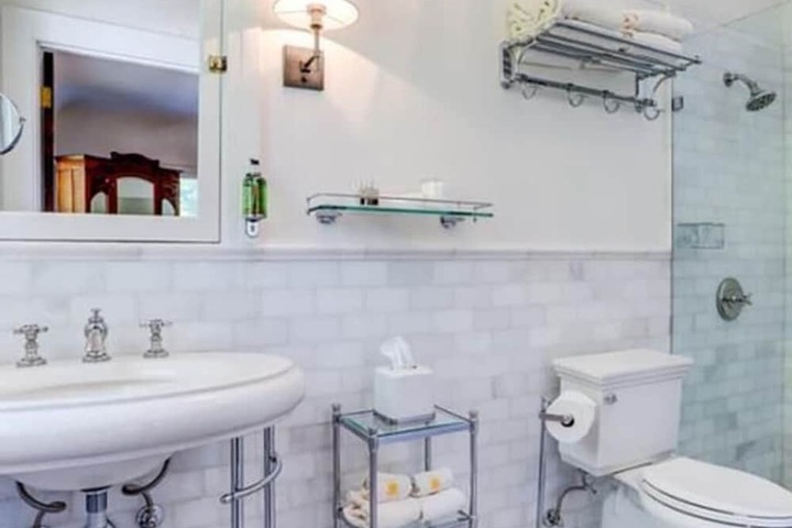 Bath Interior