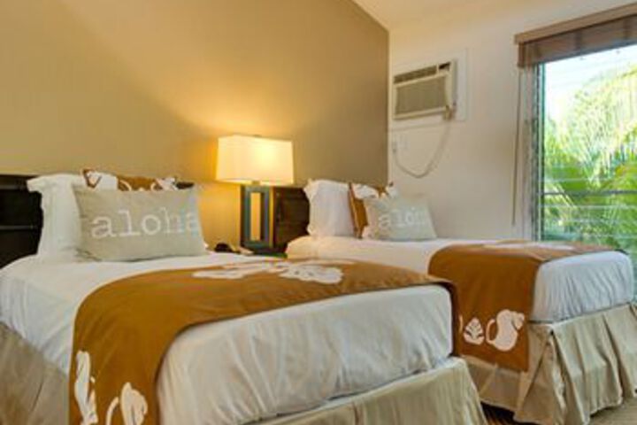 Room 12 of 26