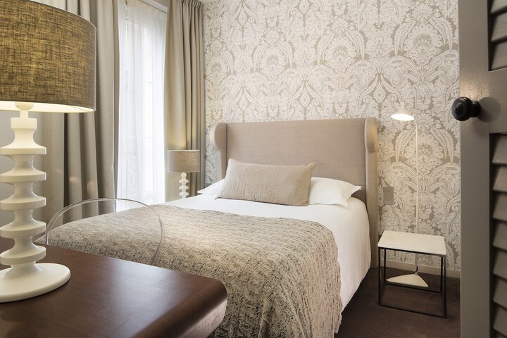 Room 20 of 72