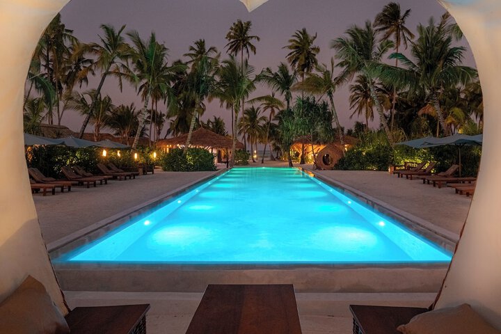 Pool 59 of 124