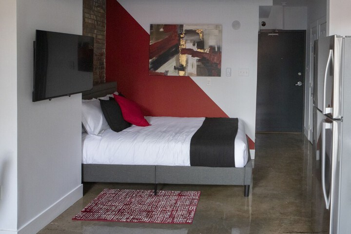 Room 10 of 51