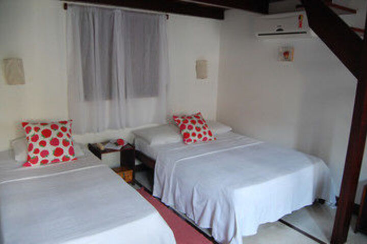 Room 9 of 29