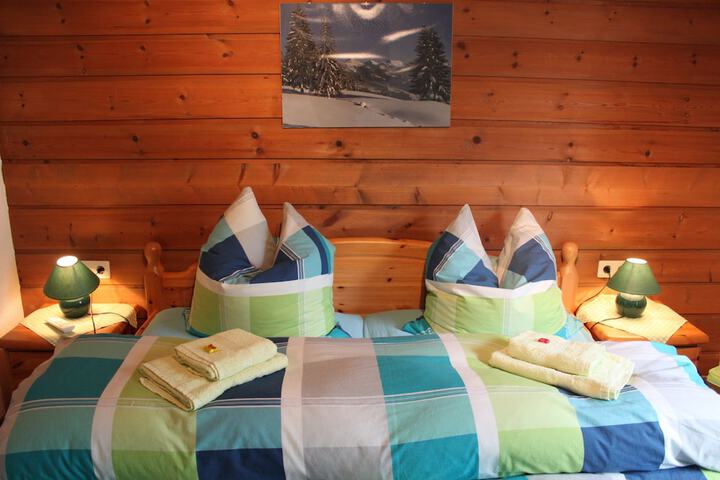 Room 5 of 26