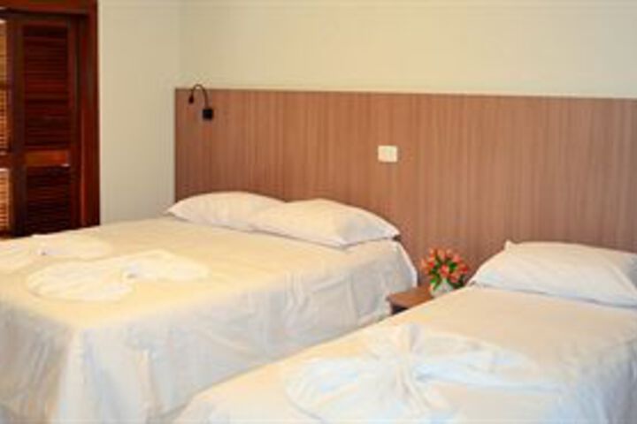 Room 11 of 23