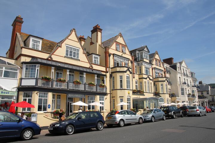 Hotel 64 of 76