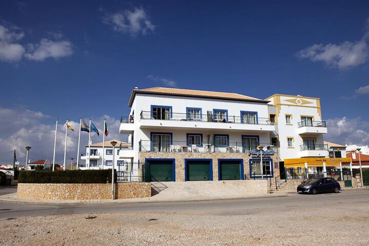 Alagoa Azul Apartments