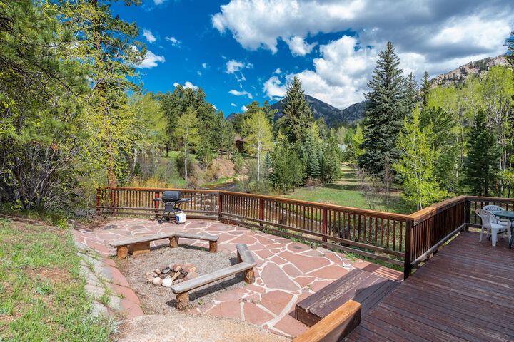 Hotel Exterior 95 of 95