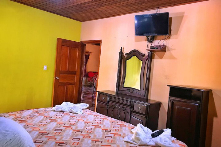 Room 17 of 29
