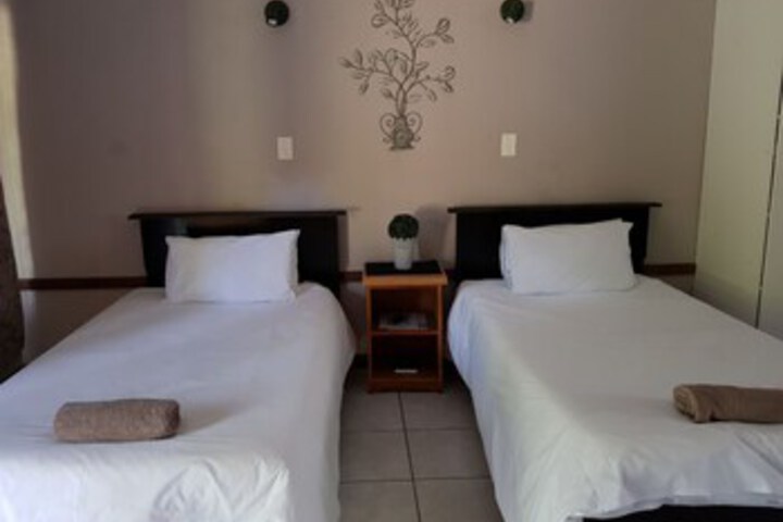 Room 15 of 22