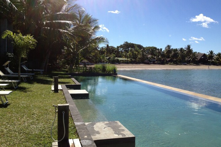 Pool 43 of 66
