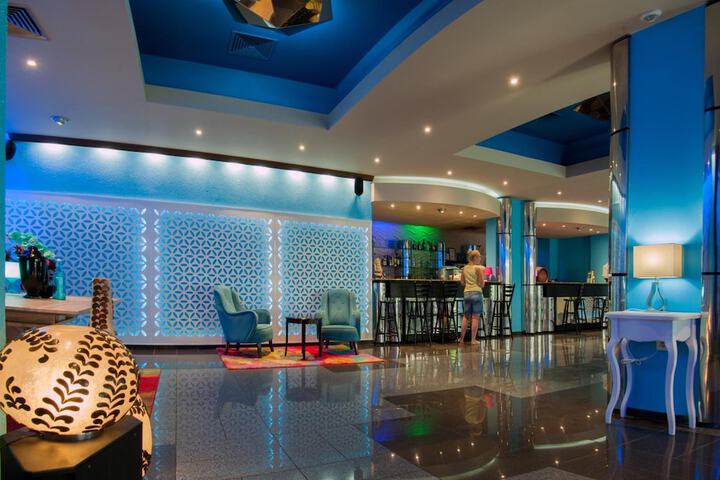 Hotel Interior 4 of 51