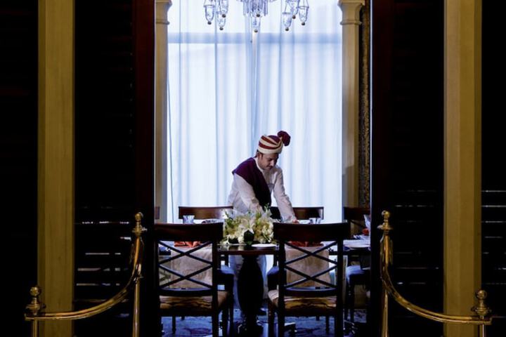 Dining 72 of 136