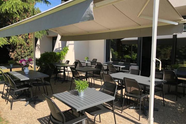 Terrace/Patio 50 of 51