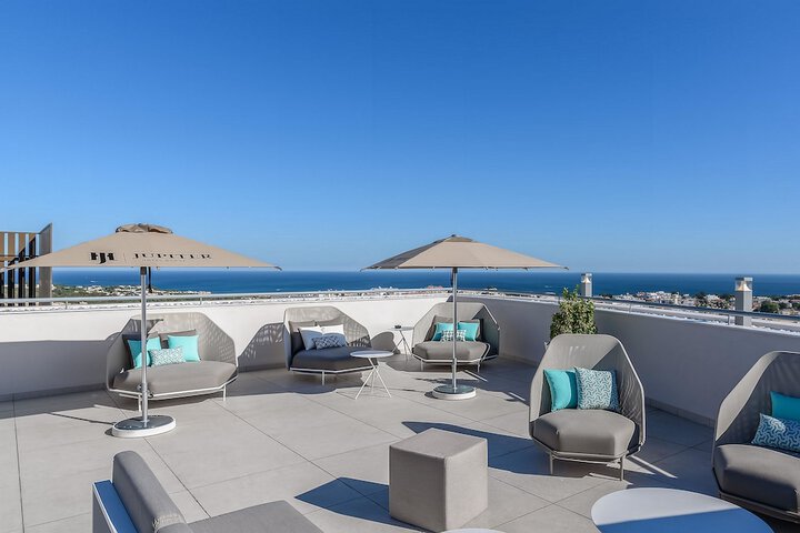 Terrace/Patio 118 of 126