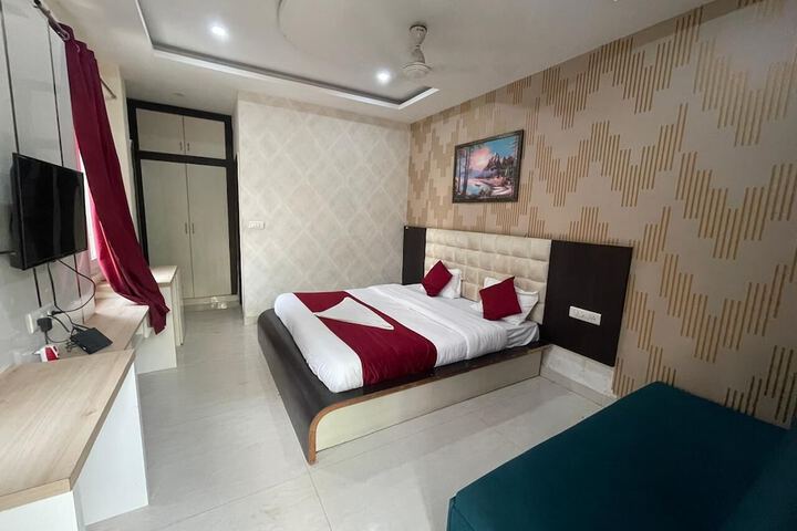 Room 21 of 63