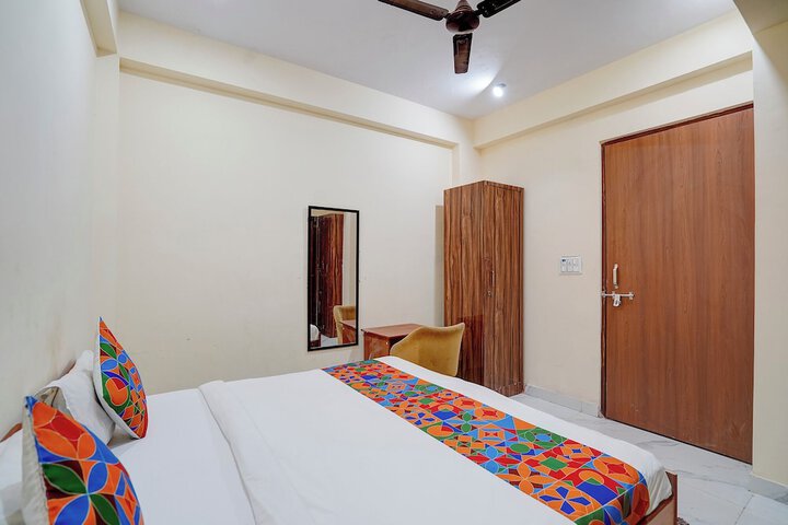 Room 17 of 29