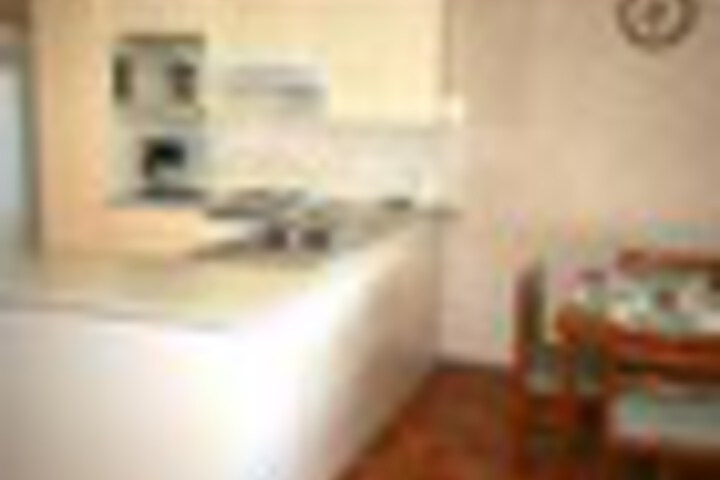 Room 32 of 120