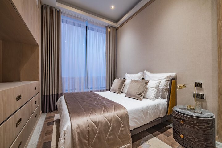 Room 25 of 121