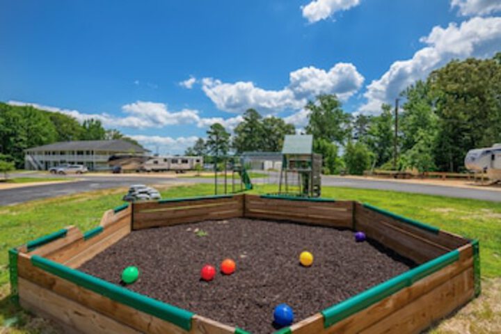 Childrens Activities 97 of 180