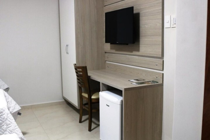 Room 27 of 54