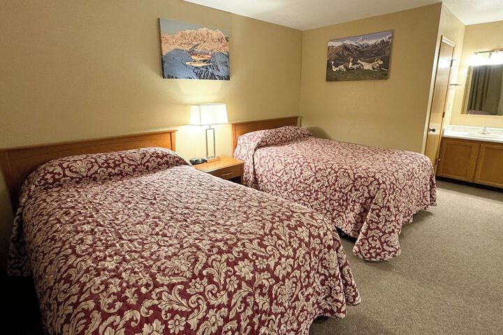 Room 9 of 43