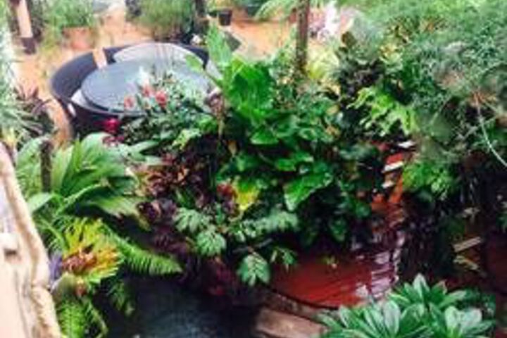 Hotel Exterior 9 of 43