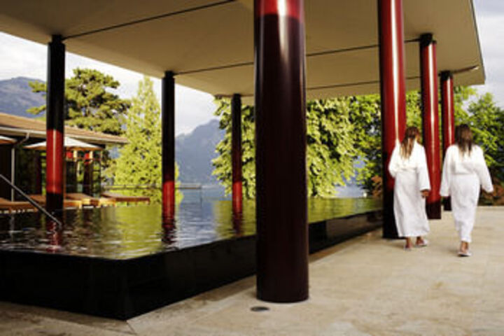 Pool 64 of 93