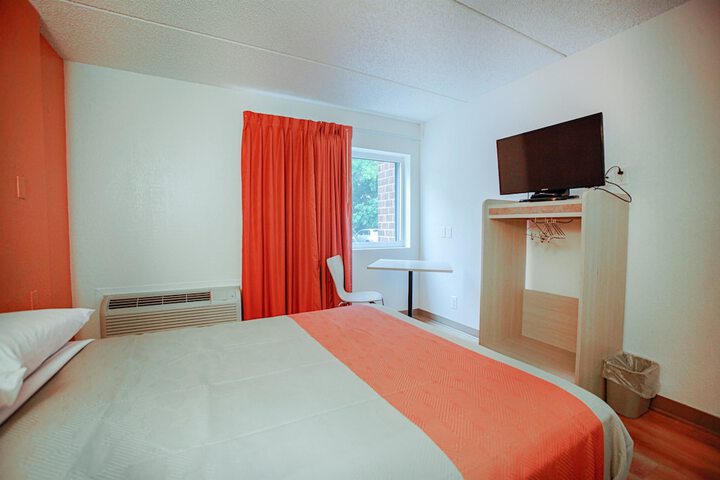 2 Double Beds (17 of 21)