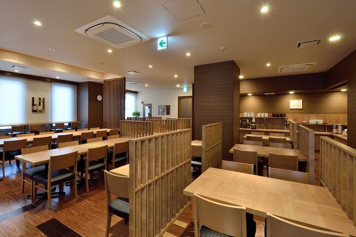 Dining Photos