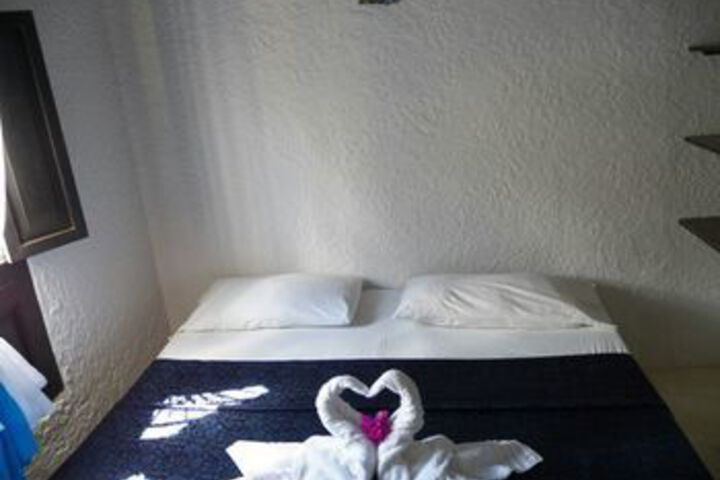 Room 7 of 23