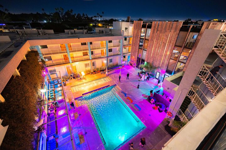 Pool