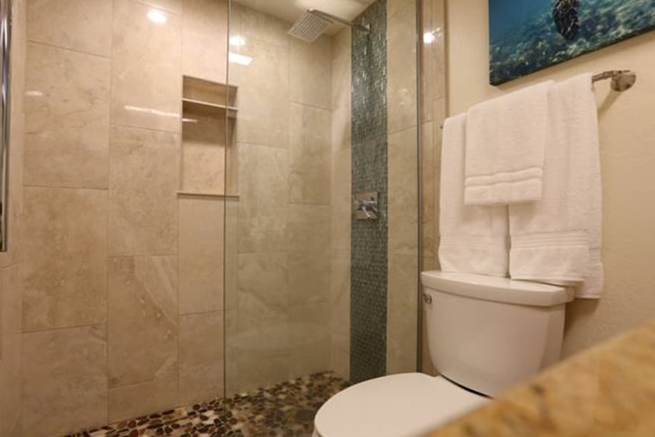 Room 340 of 484