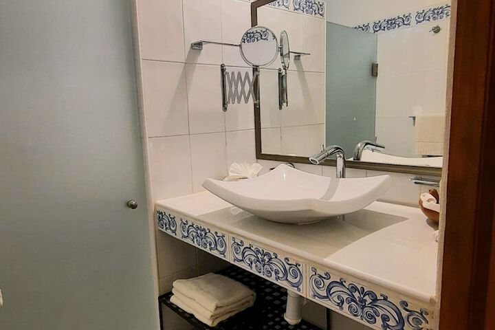 Bath Interior