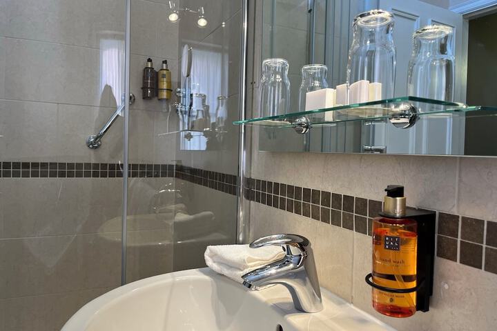 Bath Interior